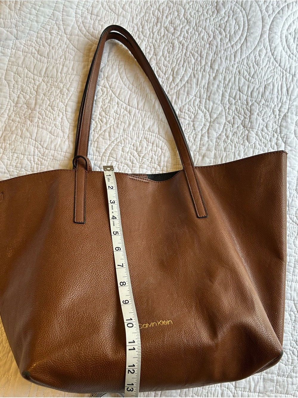 Calvin Klein Chestnut Brown Leather Tote with Gold Tags and matching wallet - Picture 8 of 10